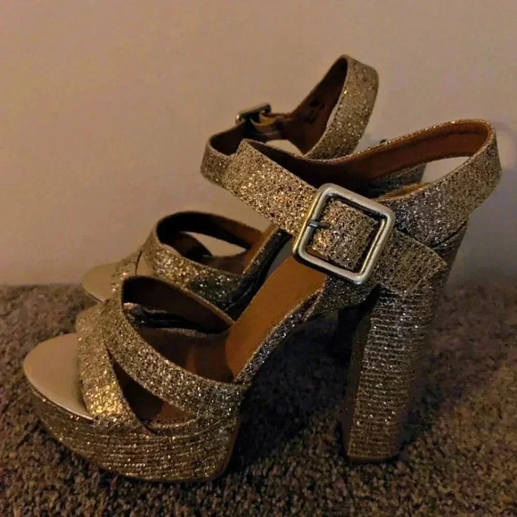 CHINESE LAUNDRY Arcc Glitter Ankle‎ Strap Heel Sandal Gold Sparkle Sz. 10 NEW